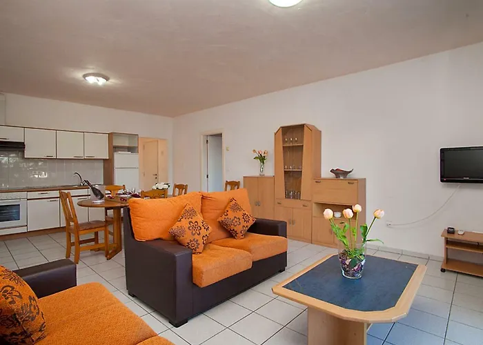 Apartman Royal Delta-3 By Interhome *